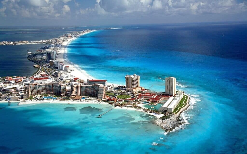 Which Beaches are the Best in Cancun?