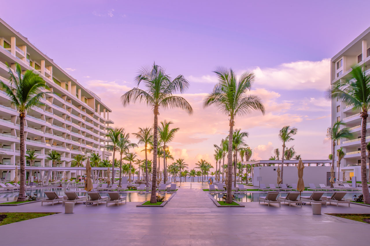 where-is-the-best-place-to-stay-in-mexico-puerto-vallarta-tips